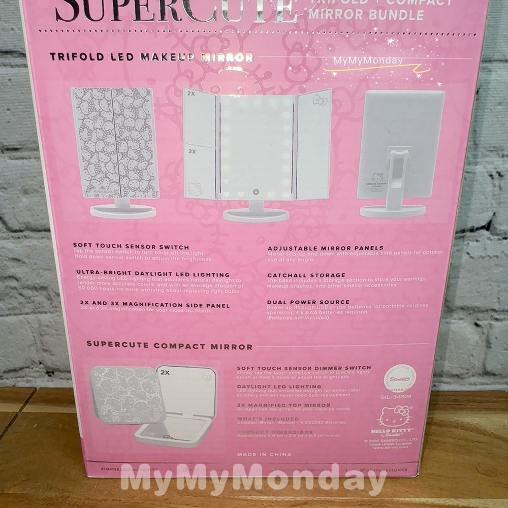 Impressions Hello Kitty Mirror And Compact Mirror Bundle - Picture 4 of 6